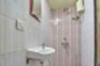 Toilet Kamar Galaxy Avenue Chembur