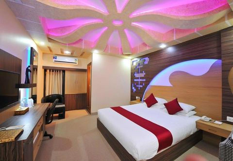 Others Royal Castle Hotel