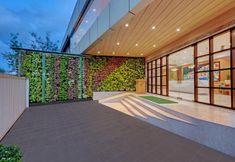 อื่นๆ 5 The Fern Residency Turbhe