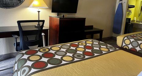 Others 2 Express Inn & Suites