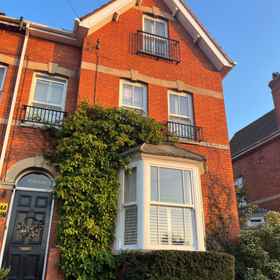 Hotel Building 1 The Glastonbury Townhouse B&B, St. Cuthbert Out Hotels