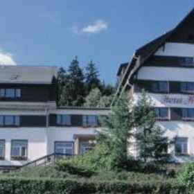 hotel building 1 Wagners Hotel im Thüringer Wald, Günthersleben-Wechmar Hotels