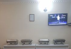 Others 2 Rayoni Guesthouse B&B