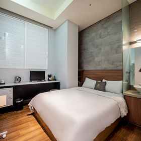 Yeonsinnae Mac 1, Hotel Dobong Library