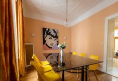 Others 5 Splendid Townhome in Gare