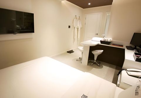 기타 Myeonmok Amiga