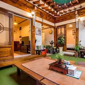 Jongno Punggyeong Hanok Stay 1, Hotel Compose Coffee Duksung Women's University Branch