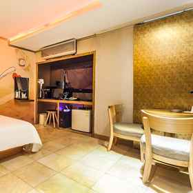 Namyangju Valentine 1, Hotel Dobong Hiking Support Center