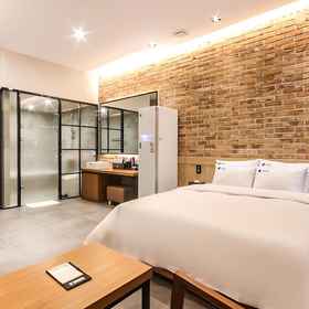 Wanju Bohemian Motel 1, Hotel Seongsu Police Box