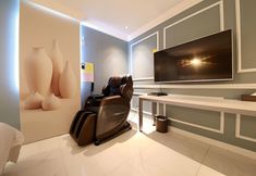 Others 7 Gram Hotel