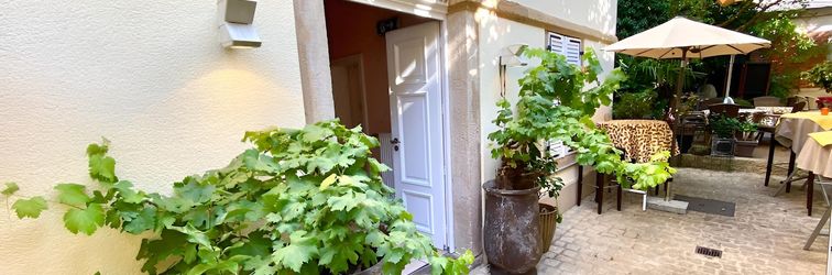 其他 Beautiful 1BR Apt w View Historic Town