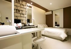 기타 3 Myeonmok Amiga