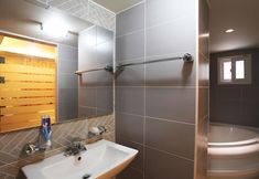 其他 3 Uijeongbu Prague