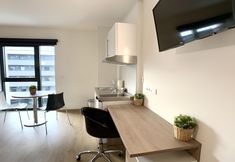 其他 3 Fully Furnished Studio - City Center Belval