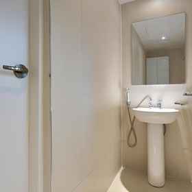 Konkuk University Lastay 1, Hotel Gyomun Bangjeonghwan Library