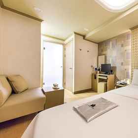 Myeonmok Ritz 1, 酒店 细格鲁学院