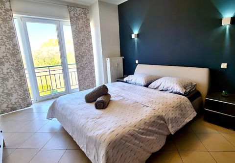 其他 Fully Furnished Modern Condo