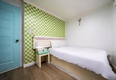 Others 3 Seongbuk Rich