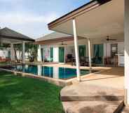 Lainnya 5 CasaBay Luxury Pool Villas