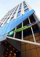 EXTERIOR_BUILDING ฮอลิเดย์อินน์เอ็กซ์เพรส ซูวอน อิงเย - เครือโรงแรมไอเอชจี