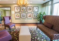 Lobby 4 Holiday Inn CHARLESTON HISTORIC DOWNTOWN, an IHG Hotel