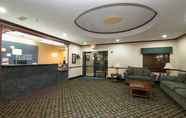 Lobby 3 Holiday Inn Express & Suites SYCAMORE, an IHG Hotel