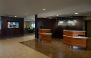 Lobby 3 Courtyard by Marriott St Louis Creve Coeur