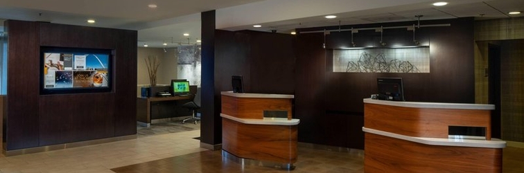 Lobi Courtyard by Marriott St Louis Creve Coeur