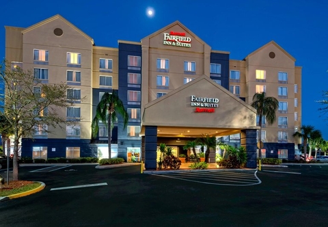 Exterior Fairfield Inn & Suites by Marriott Near Universal Orlando