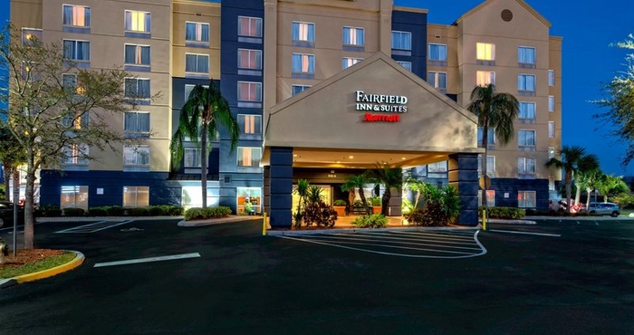 Exterior Fairfield Inn & Suites by Marriott Near Universal Orlando
