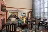 Lobi Staybridge Suites SACRAMENTO AIRPORT NATOMAS, an IHG Hotel