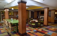 Restaurant 4 Fairfield Inn & Suites Marriott Effingham