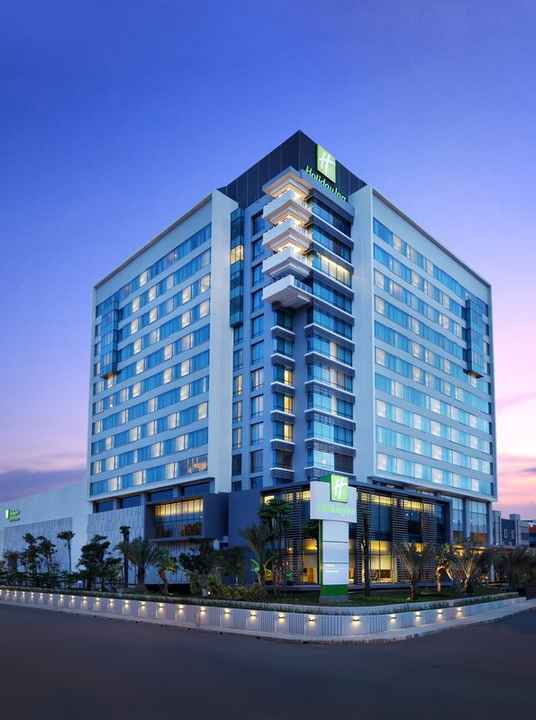 Harga kamar Holiday Inn JAKARTA KEMAYORAN, Pademangan Timur untuk