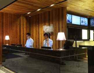 Lobi 2 Holiday Inn Express JAKARTA THAMRIN, an IHG Hotel