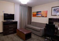 Common Space 6 Staybridge Suites HOUSTON WILLOWBROOK - HWY 249, an IHG Hotel