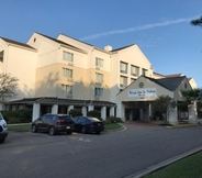 Exterior 4 Independent (SPHC) KINGS INN & SUITES MASON, an IHG Hotel