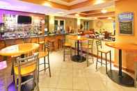 Bar, Cafe and Lounge Holiday Inn & Suites BENTONVILLE - ROGERS, an IHG Hotel