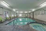 Swimming Pool Staybridge Suites SOUTH BEND-UNIVERSITY AREA, an IHG Hotel