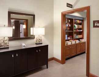 Lobi 2 Staybridge Suites ATLANTA-BUCKHEAD, an IHG Hotel