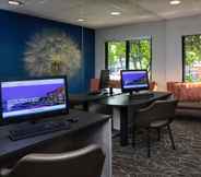 Functional Hall 6 SpringHill Suites by Marriott Tampa Westshore Airport