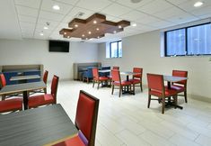 餐廳 5 Holiday Inn Express STATEN ISLAND WEST, an IHG Hotel
