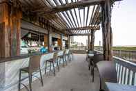 บาร์ คาเฟ่ และเลานจ์ Independent (SPHC) BEACH RESORT AT S PADRE ISLAND, an IHG Hotel