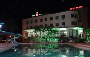 Hồ bơi 3 Hotel Brasil São Lourenço