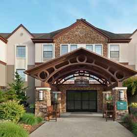 Exterior 1 Homewood Suites by Hilton Portland Airport, Bye and Bye Hotels