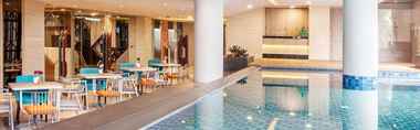 Swimming Pool 2 ibis Styles Medan Pattimura