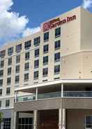 Exterior Hilton Garden Inn Charlotte Waverly