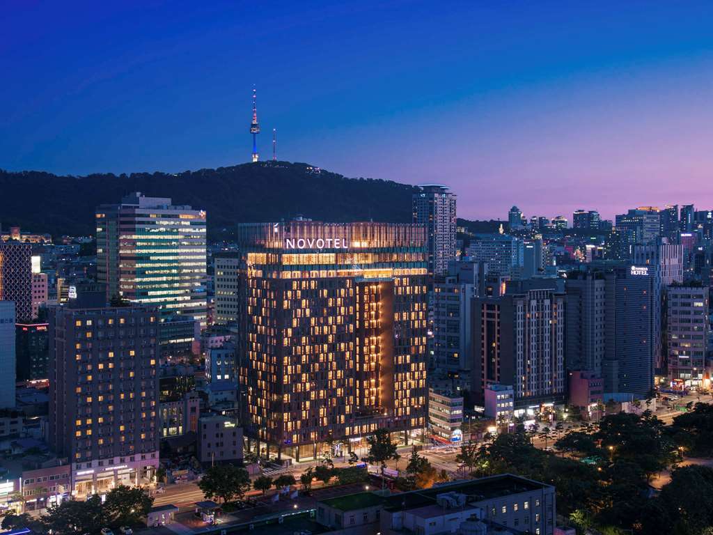 Novotel Ambassador Seoul Dongdaemun Hotels & Residences - Khách sạn 5 sao ở Seoul