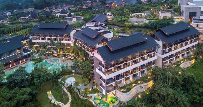 Nearby View and Attractions Pullman Ciawi Vimala Hills Resort Spa & Convention