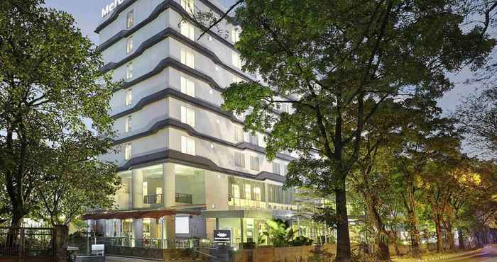 Bangunan Mercure Bandung Nexa Supratman