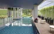 Swimming Pool 4 Mercure Bandung Nexa Supratman